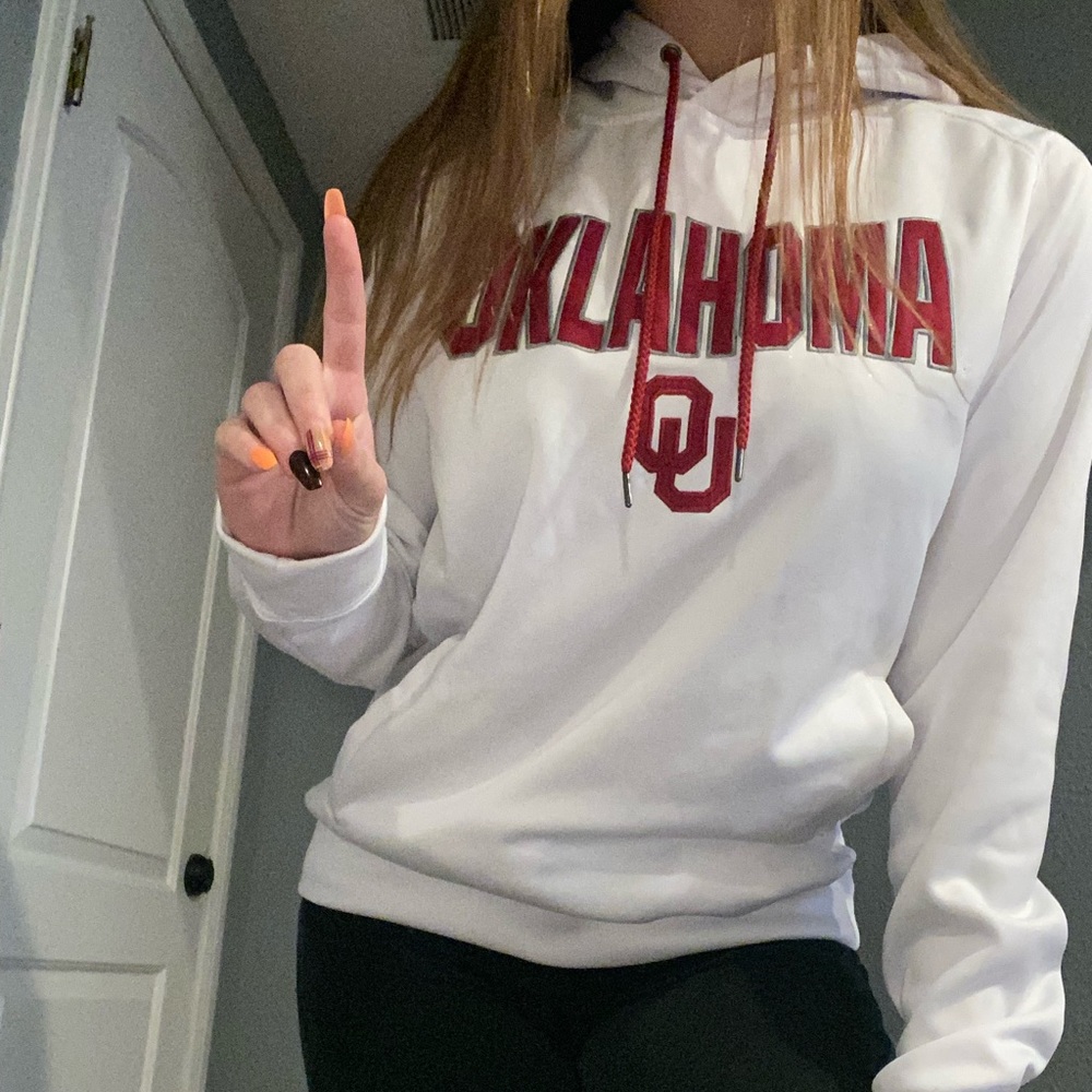 Oklahoma Sooners hoodie. OU hoodie. OU sweatshirt